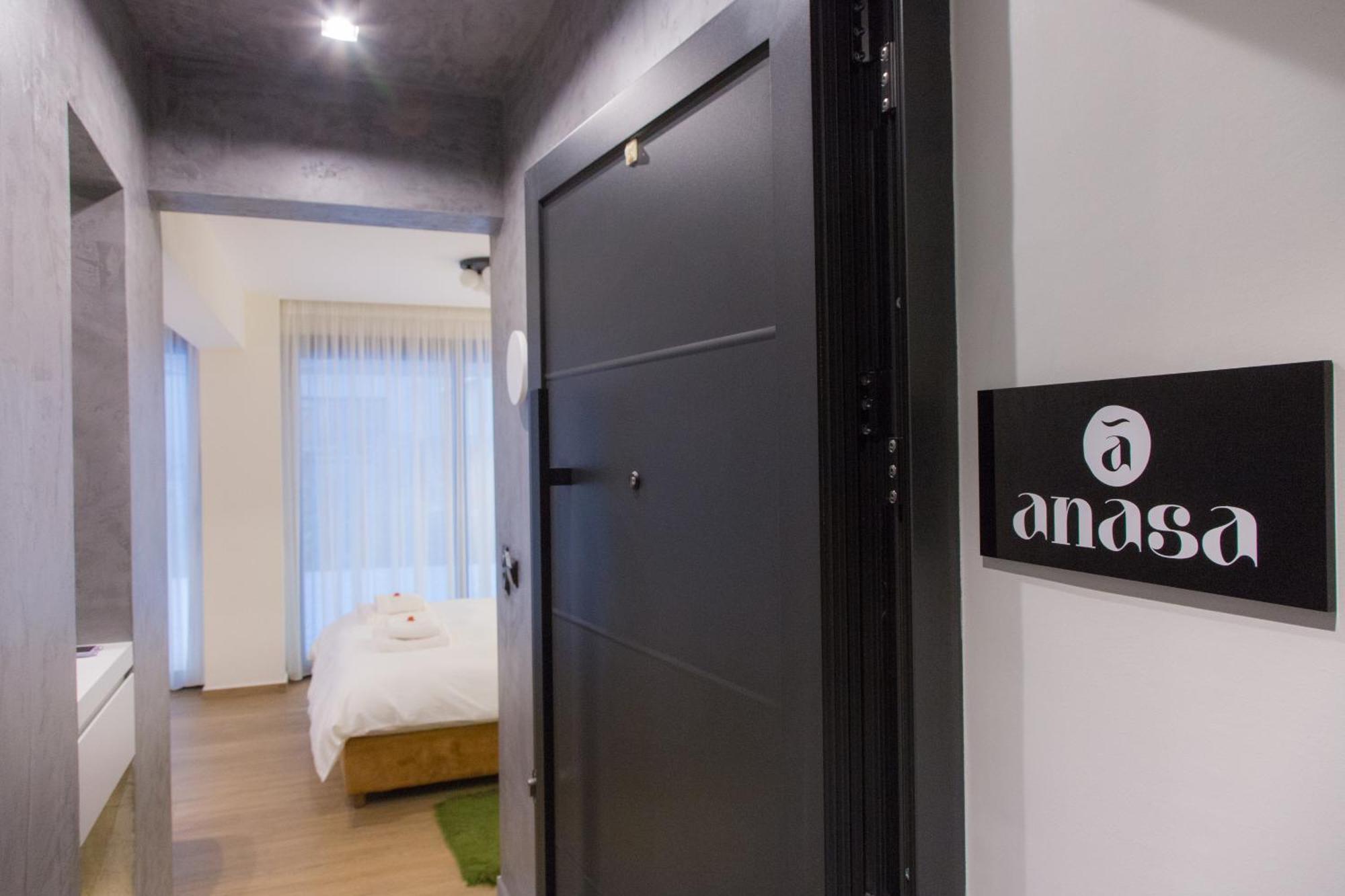 Anasa Studio - Studio Apartment With Yard - Ioannina City Center Екстериор снимка